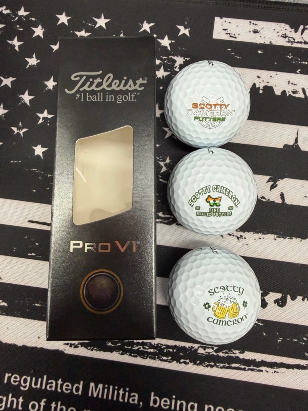 Titleist Scotty Cameron Pro V1 Golf Balls St Patrick’s Day Sleeve